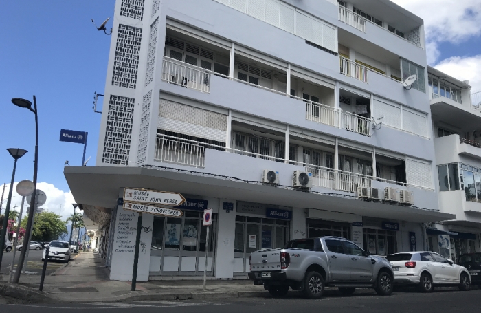 Location Local commercial 275m² Pointe-à-Pitre
