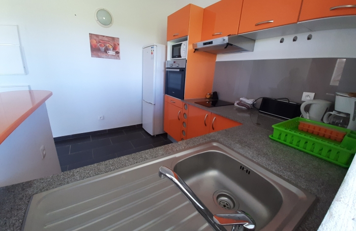 SAINT-FRANCOIS - CHARMANTE MAISON T3 MEUBLEE - SECTEUR CALME