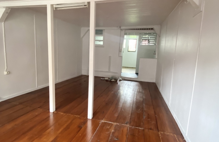 IMMEUBLE CENTRE VILLE DE POINTE A PITRE