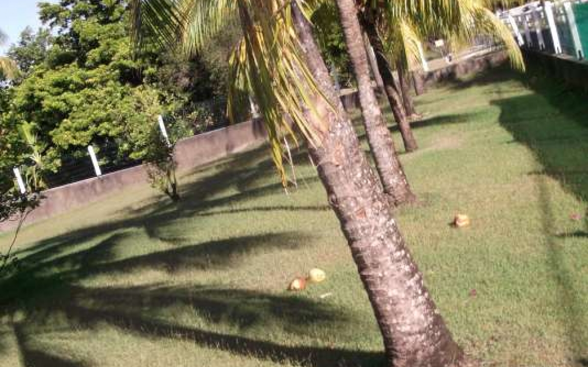 le  MOULE  terrain de 660m2 a 1300 m2 a partir de 99960€