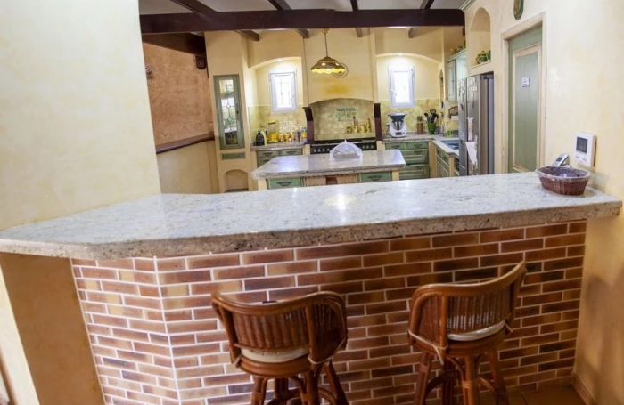 Vente Maison 228m&sup2; 8 pièces Gosier