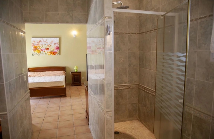 Vente Maison 228m&sup2; 8 pièces Gosier