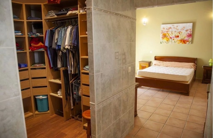 Vente Maison 228m&sup2; 8 pièces Gosier