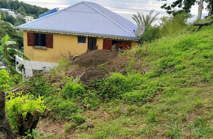 POINTE NOIRE - Maison T4 120 m2 à vendre 299 000 € - JOLIE VUE sur la MER et les MONTAGNES