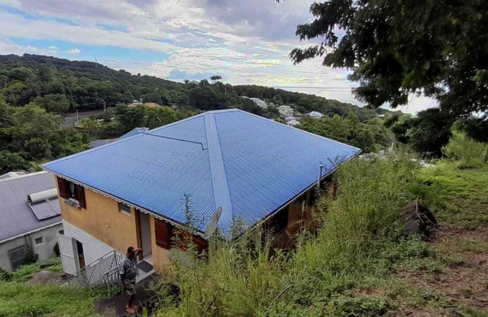 POINTE NOIRE - Maison T4 120 m2 à vendre 299 000 € - JOLIE VUE sur la MER et les MONTAGNES