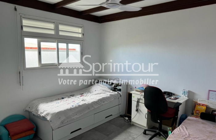 SAINT CLAUDE - Lot de 2 appartement T3 - Idéal investisseur