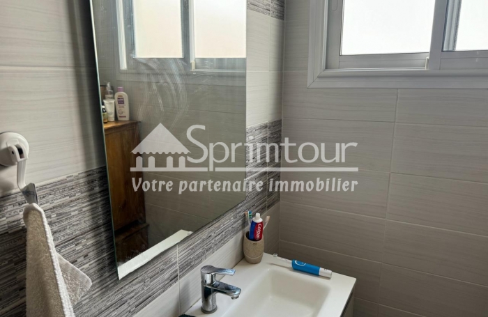 SAINT CLAUDE - Lot de 2 appartement T3 - Idéal investisseur