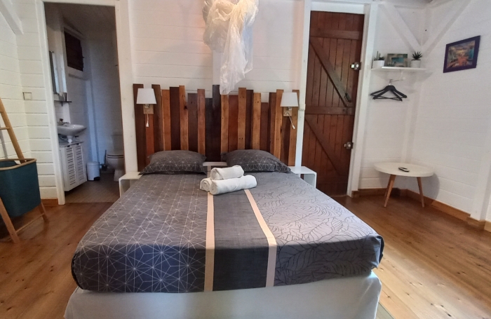 Opportunité :  Investissement Locatif Saisonnier Clés en Main ! Vue sur la mer et Montserrat.