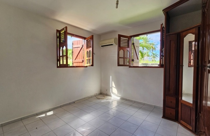 Vente Maison 165m&sup2; 7 pièces Les Abymes