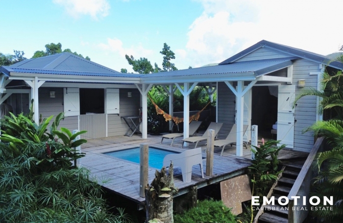 5 GITES INDÉPENDANTS - VUE MER & MONTAGNE - POINTE NOIRE