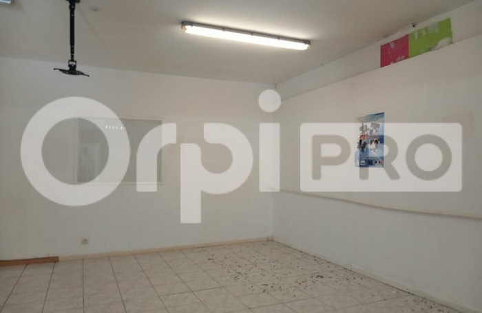 Local Commercial Basse Terre