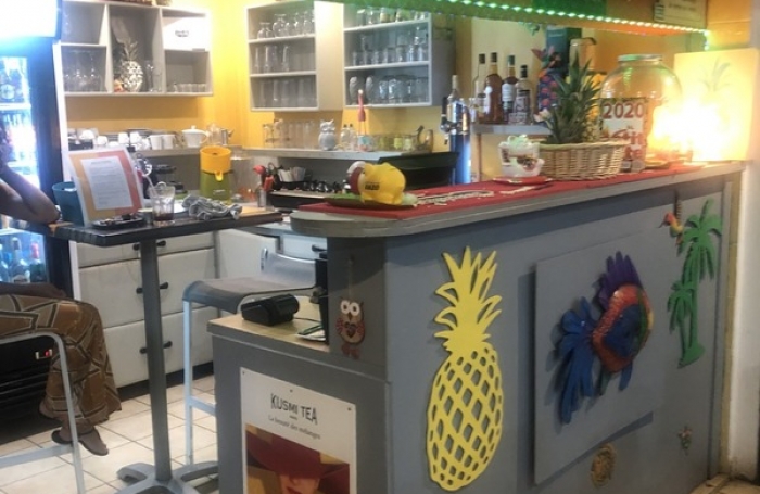 Vente Fonds de commerce 80m&sup2; 2 pi&#232;ces Saint François