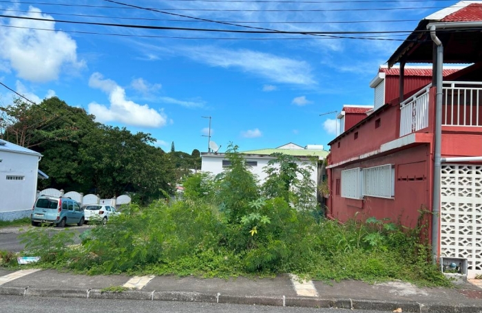 Vente Terrain 121m&sup2; Saint Fran&ccedil;ois