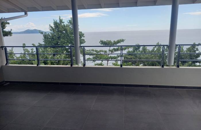 VIEUX FORT : Résidence La Rose Des Vents,  Le Sextant, T4 DPLEX + Bureau No13