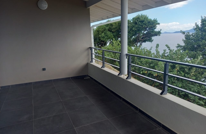 VIEUX FORT : Résidence La Rose Des Vents,  Le Sextant, T4 DPLEX + Bureau No13