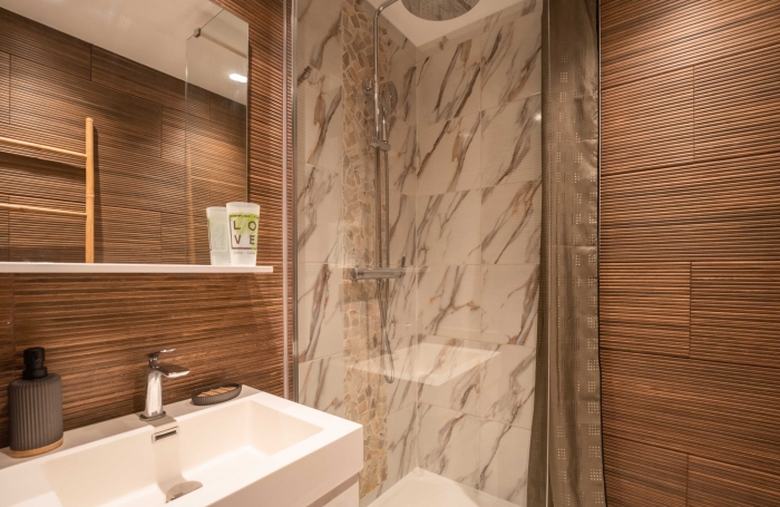 Exclusivité. Superbe Appartement Duplex avec Vue Golf