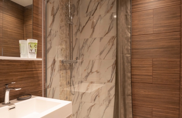 Exclusivité. Superbe Appartement Duplex avec Vue Golf