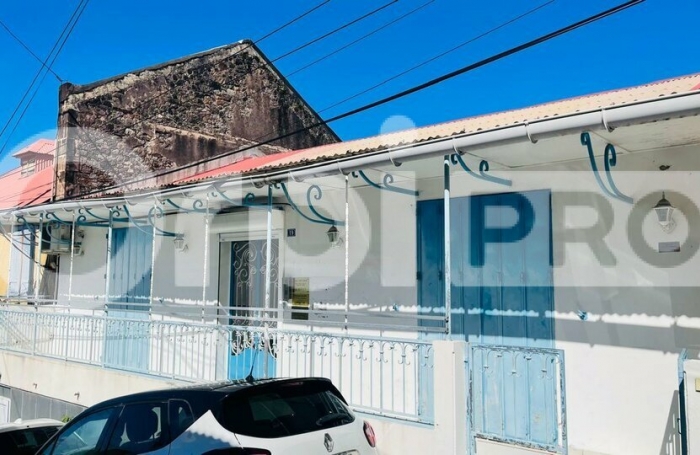 A LOUER - Bureau- Basse Terre