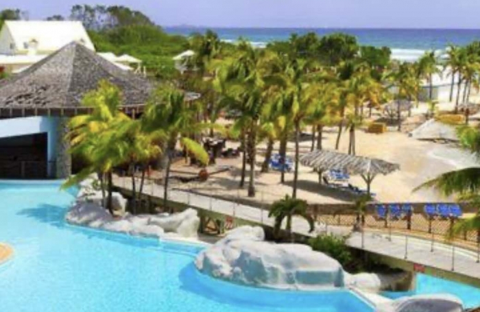 Saint-Fran&ccedil;ois : appartement dernier &eacute;tage balcon en vente