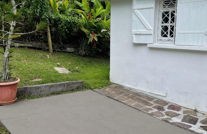 Maison individuelle à Lamentin (97129)   Un havre de paix à la campagne