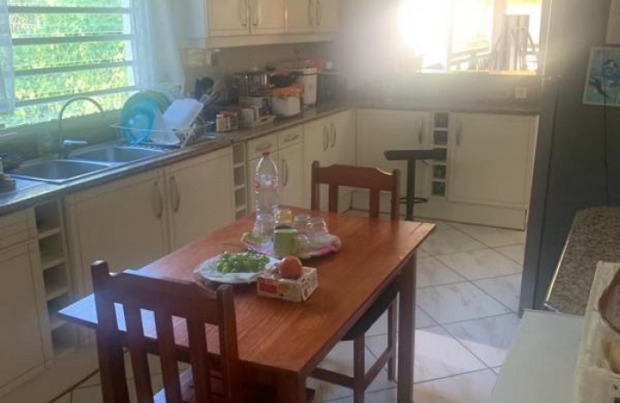 Vente Maison 124.62m&sup2; 4 pi&#232;ces Petit-Bourg