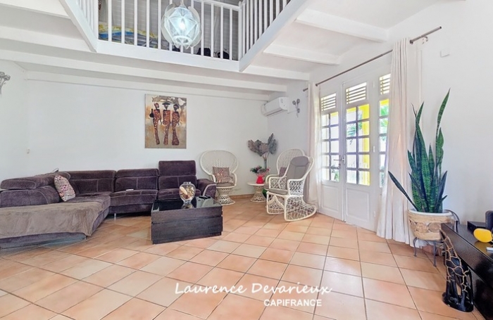 Vente Maison 200m&sup2; 5 pi&#232;ces Saint Claude