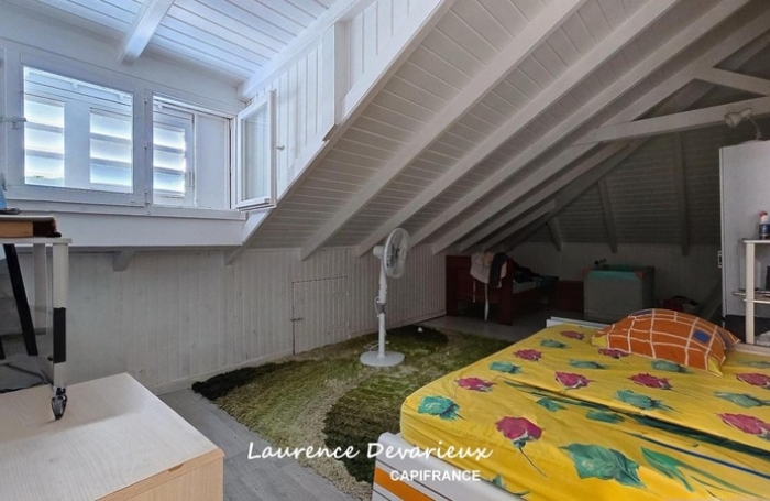 Vente Maison 200m&sup2; 5 pi&#232;ces Saint Claude