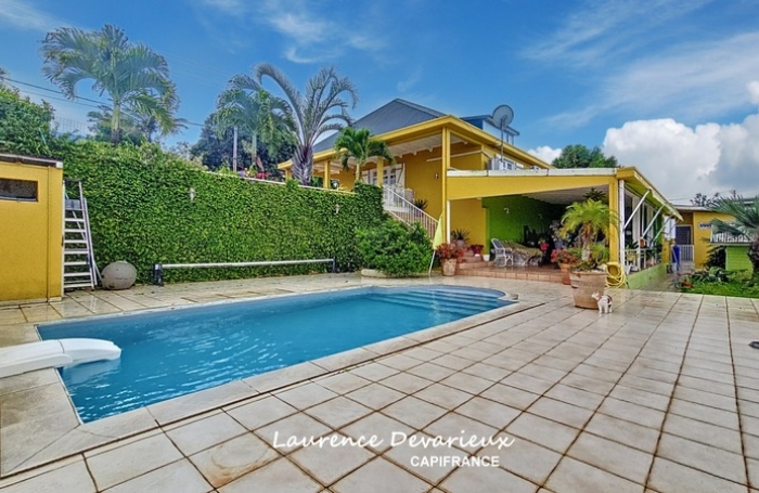 Vente Maison 200m&sup2; 5 pi&#232;ces Saint Claude