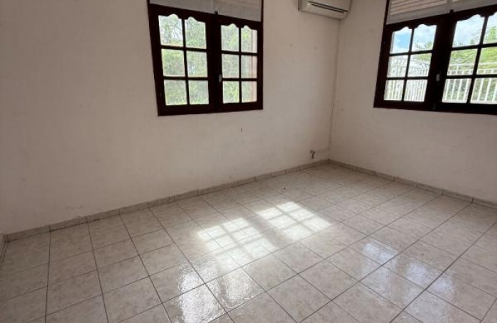 Vente Maison 236m&sup2; 7 pi&#232;ces Morne à l'eau