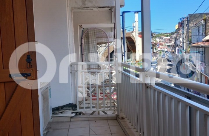 Local Commercial - Basse Terre