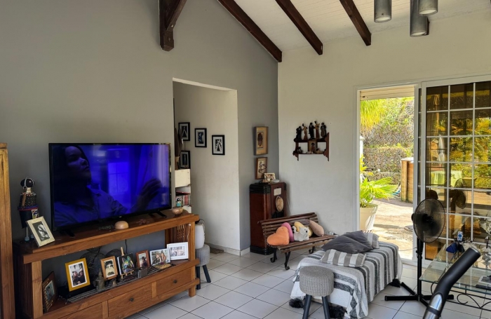 GOURBEYRE - VILLA EXCEPTIONNELLE VUE MER + PISCINE