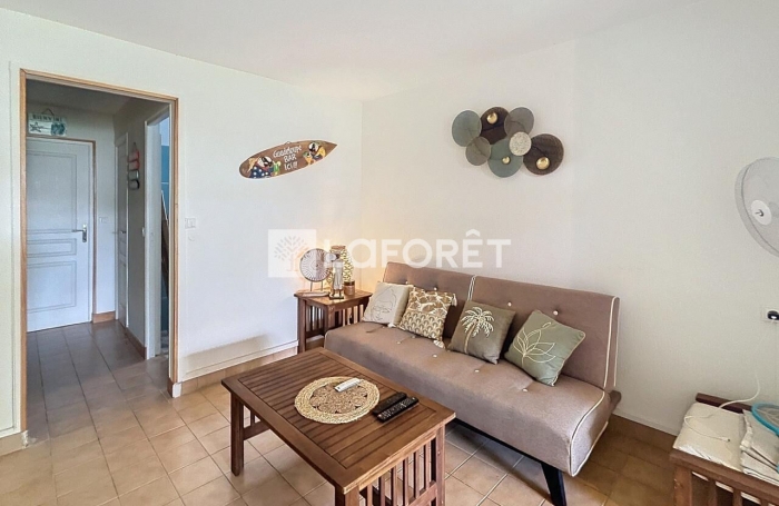 Vente Appartement 43.66m&sup2; 3 pi&egrave;ces Saint Fran&ccedil;ois