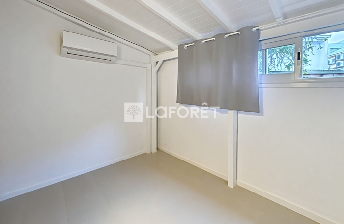 Vente Appartement 43.66m&sup2; 3 pi&egrave;ces Saint Fran&ccedil;ois