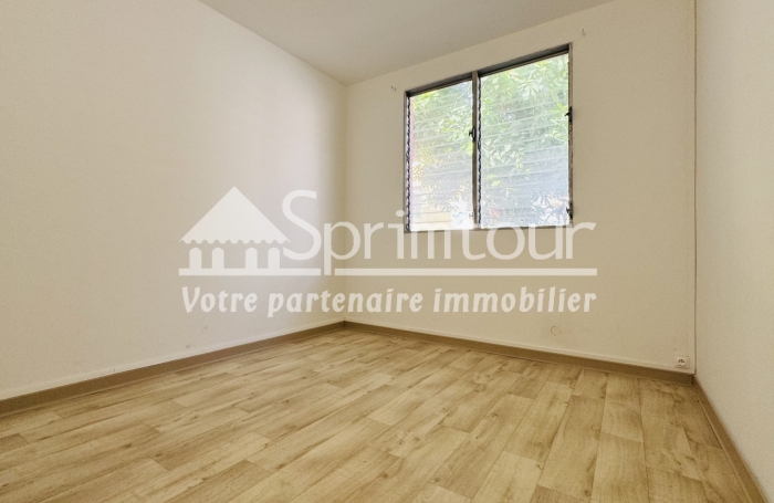 BOUILLANTE - MAISON T4 de 66 m2, bourg