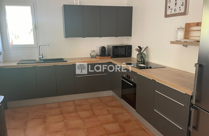 Vente Appartement 93m² 4 pièces Gourbeyre