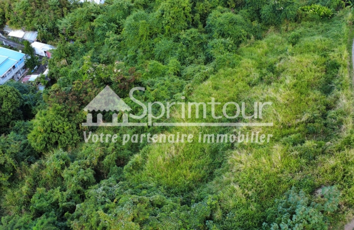 TERRAIN RARE - Vue mer panoramique - 2700 m2