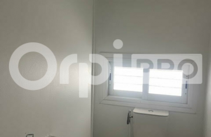 54 m2 de bureaux renové en open space