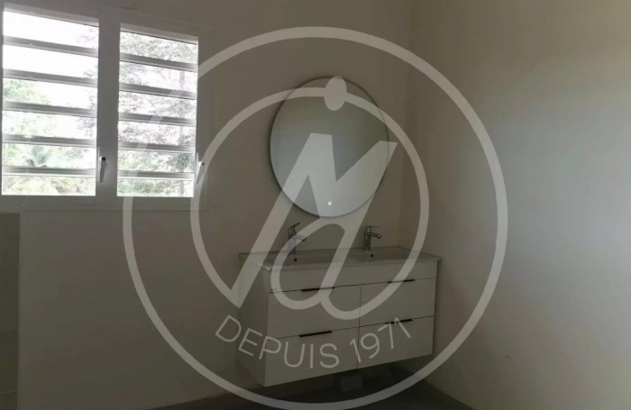 Location Maison 164m&sup2; 6 pièces Petit-Bourg