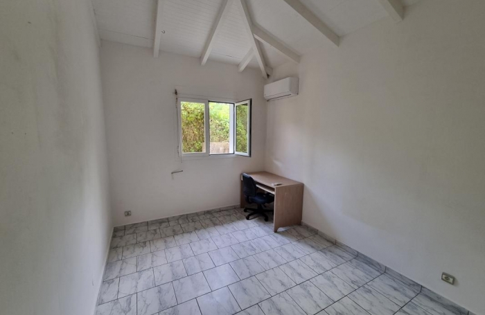 Vente Maison 150m&sup2; 5 pi&#232;ces Gosier
