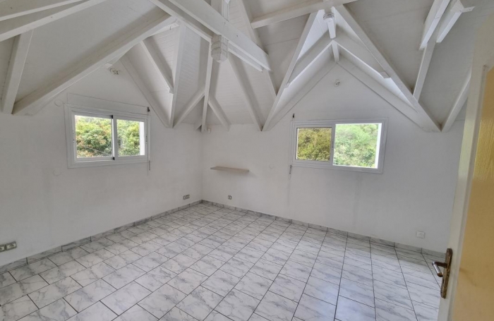 Vente Maison 150m&sup2; 5 pi&#232;ces Gosier