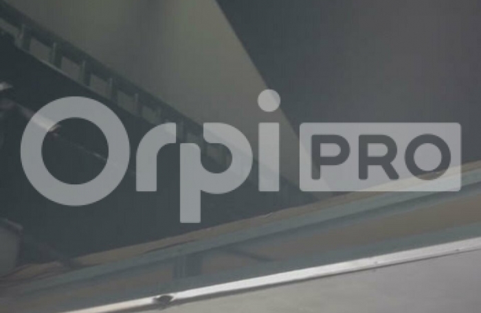 Louez votre local en RDC d environ 57m2 avec possibilité d une belle terrasse dans une zone très fréquentée