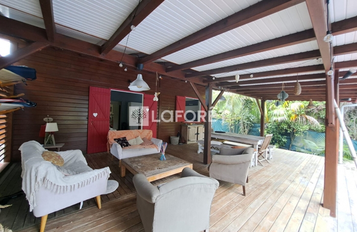 Vente Maison 110m&sup2; 5 pi&egrave;ces Gosier