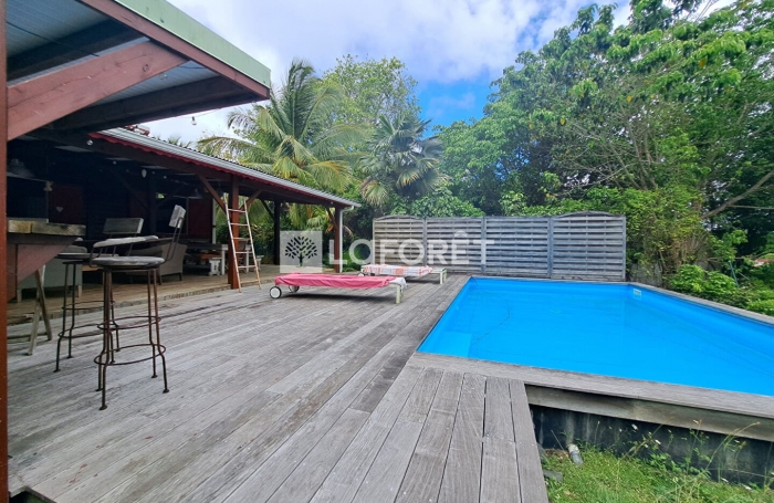 Vente Maison 110m&sup2; 5 pi&egrave;ces Gosier