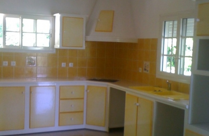 Vente Maison 212m&sup2; 7 pi&#232;ces Sainte Anne