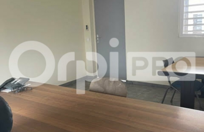 avec ORPI BOUTAREL louez votre bureau clef en main à Jarry