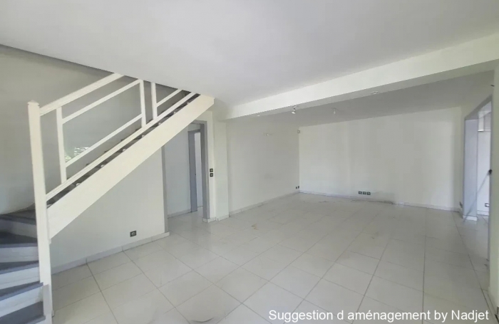 Rare opportunité : Ensemble immobilier de 2 villas mitoyennes   350 m2 habitables + piscine privée