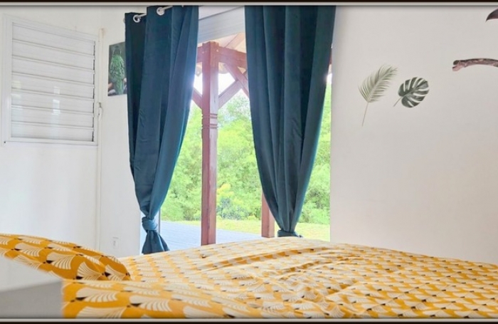 Vente Maison 100m&sup2; 4 pi&#232;ces Lamentin