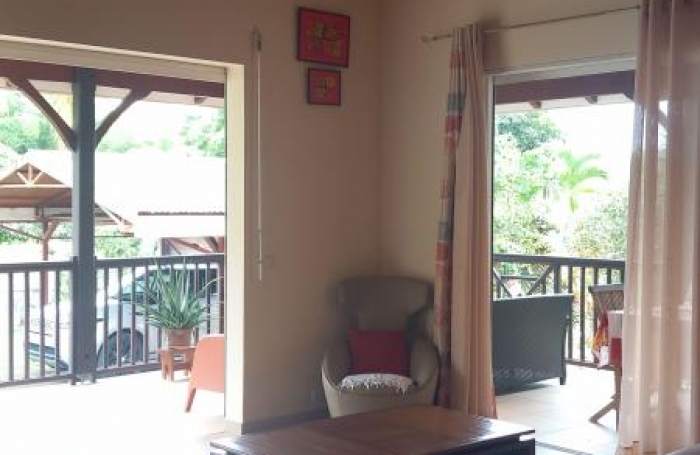 Vente Maison 107m&sup2; 4 pi&#232;ces Sainte Rose