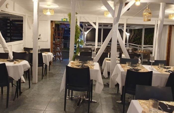 Vente Fonds de commerce 184m&sup2; 6 pi&#232;ces Gosier