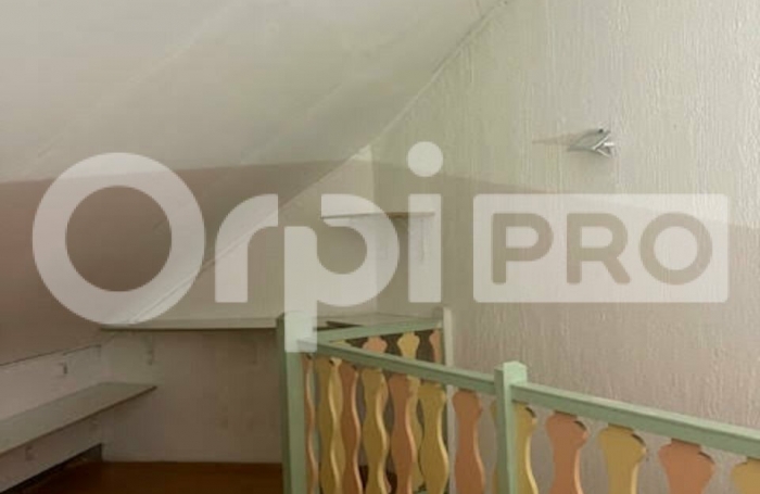 avec ORPI BOUTAREL  ouvrez votre commerce dans une zone très prisée ...